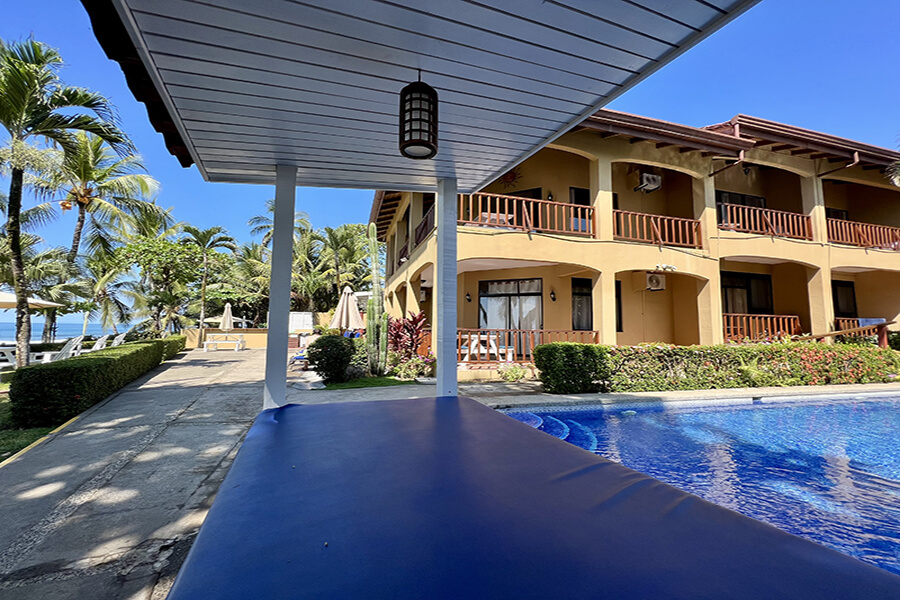 Backyard Hotel Playa Hermosa - Jaco Beach, Costa Rica / photos